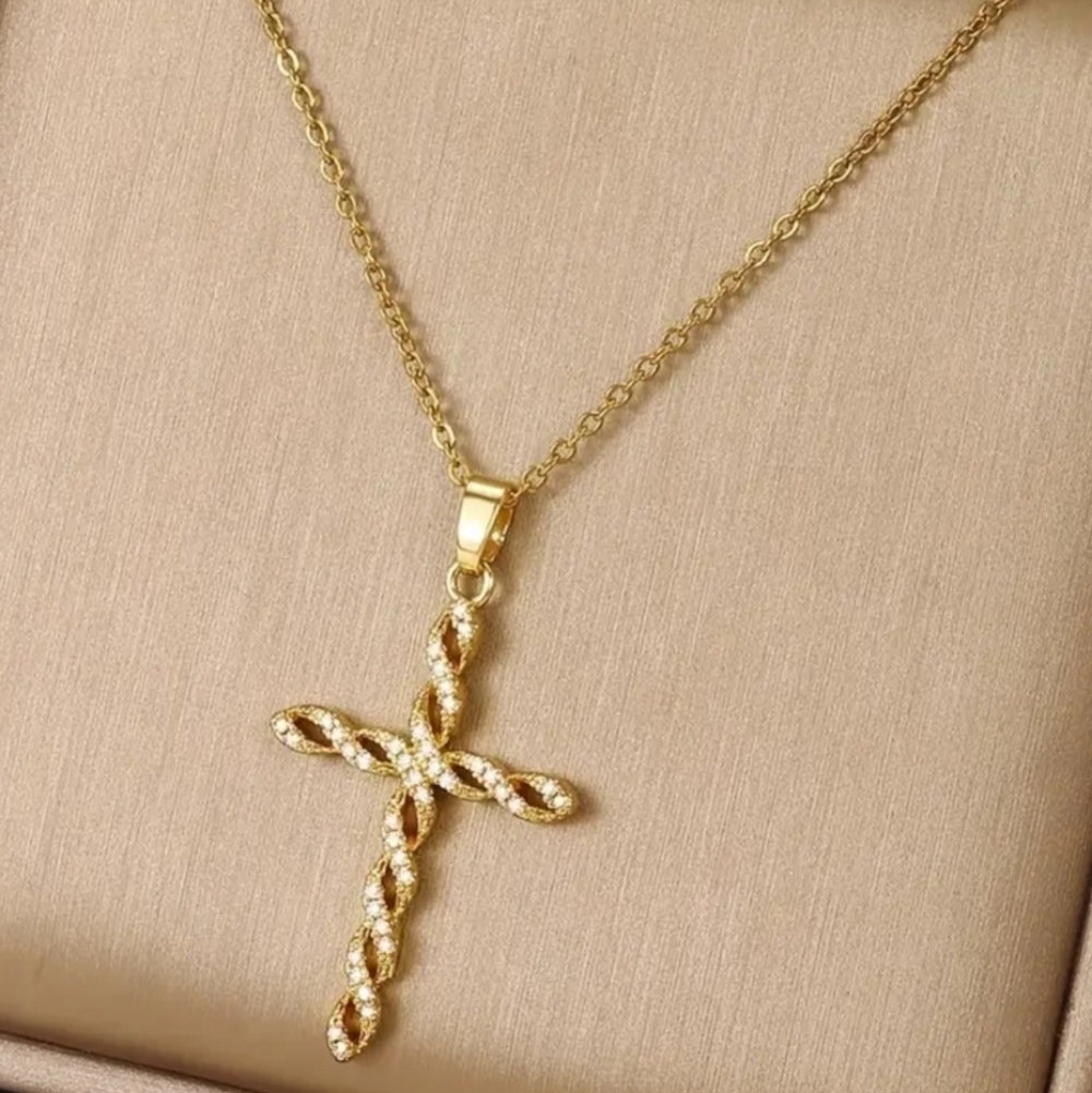 Ladies Elegant 18k Gold Plate Cross Necklace